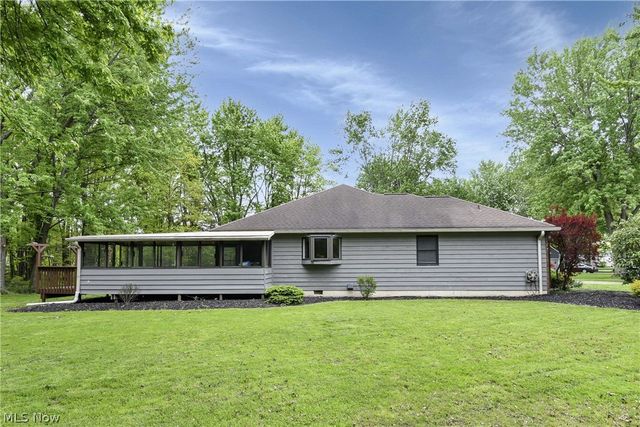 32078 Willow Circle, Avon Lake, OH 44012