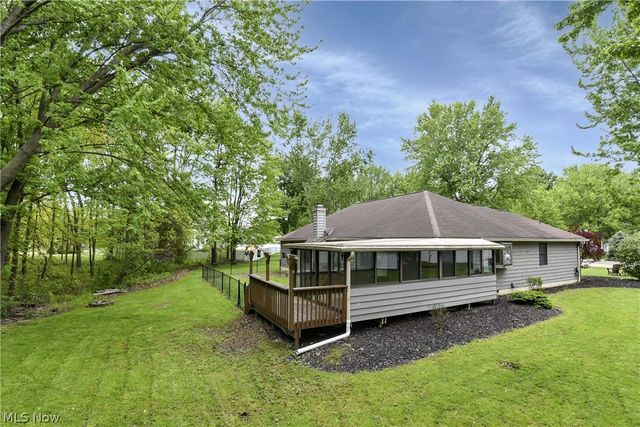 32078 Willow Circle, Avon Lake, OH 44012