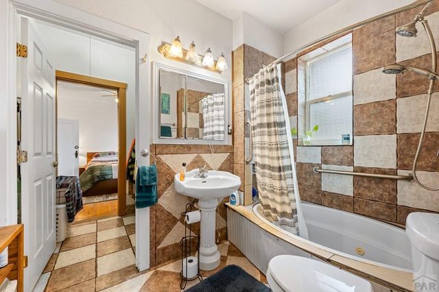 1802 E Routt Ave, Pueblo, CO 81004