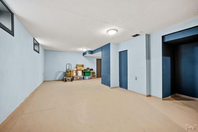 1802 E Routt Ave, Pueblo, CO 81004