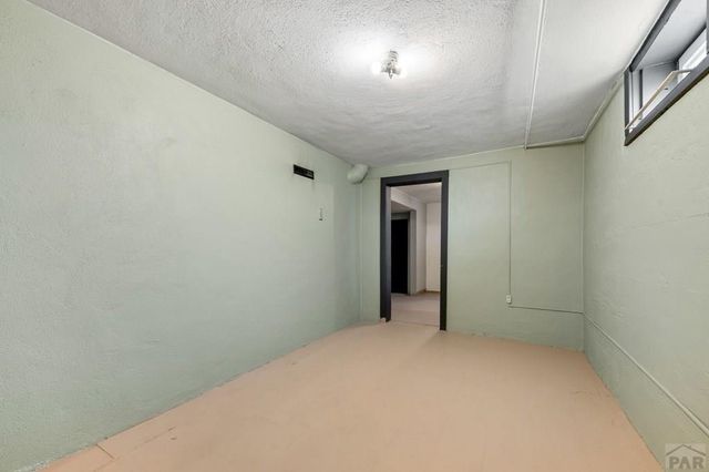 1802 E Routt Ave, Pueblo, CO 81004