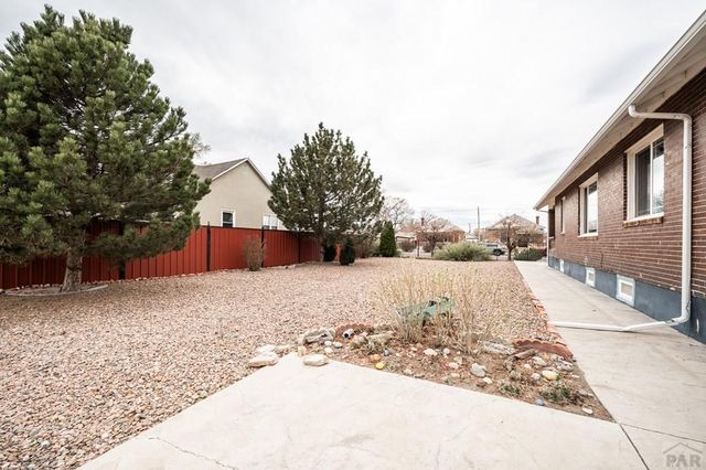 1802 E Routt Ave, Pueblo, CO 81004
