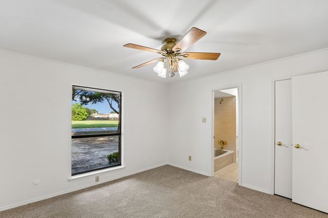 1011 Villa Siete, Mesquite, TX 75181