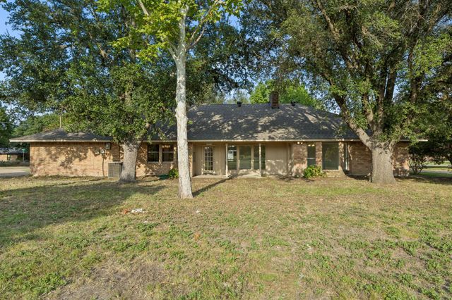 1011 Villa Siete, Mesquite, TX 75181