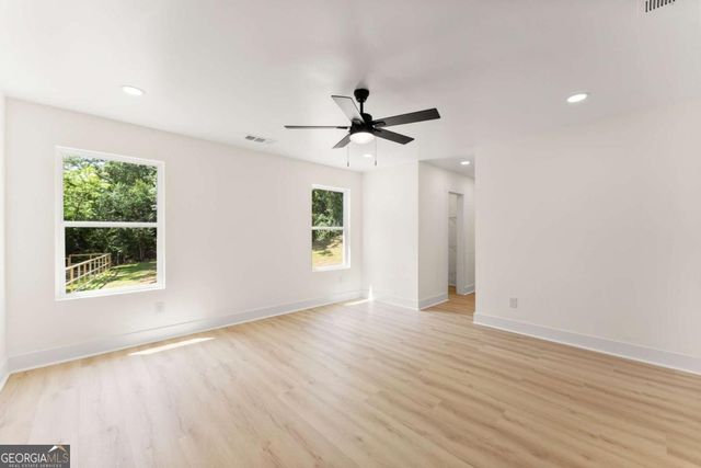 172 Llewellyn Street, Clarkesville, GA 30523