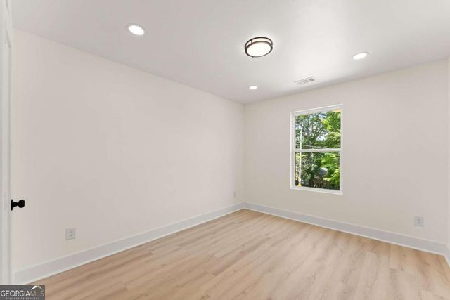 172 Llewellyn Street, Clarkesville, GA 30523