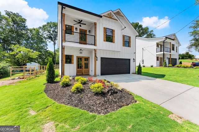 172 Llewellyn Street, Clarkesville, GA 30523