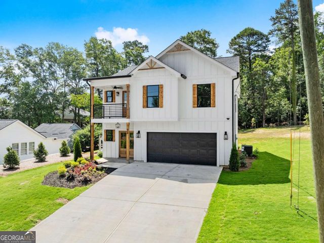 172 Llewellyn Street, Clarkesville, GA 30523