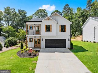 172 Llewellyn Street, Clarkesville, GA 30523