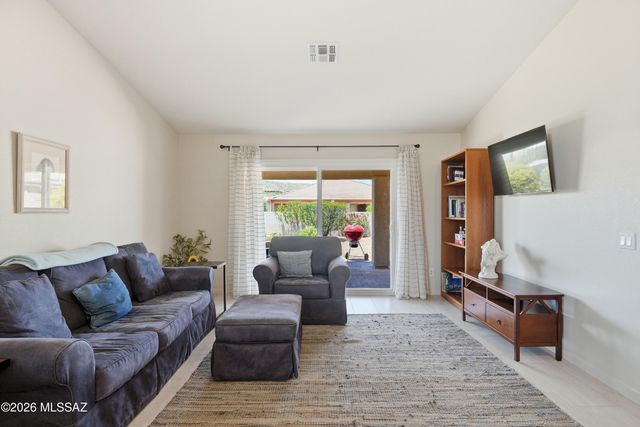 65846 E Desert Moon Drive, Tucson, AZ 85739