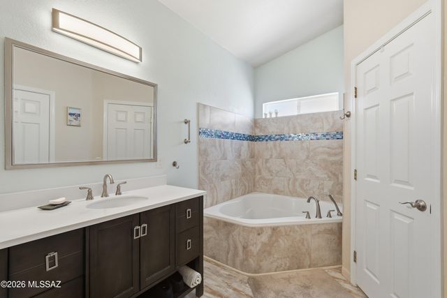 65846 E Desert Moon Drive, Tucson, AZ 85739