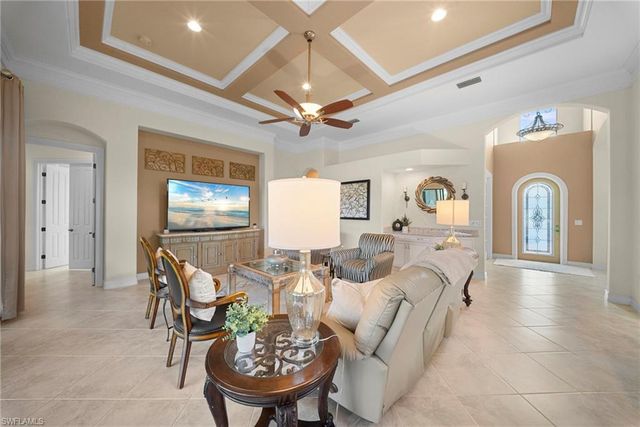 6347 Serano WAY, Naples, FL 34113