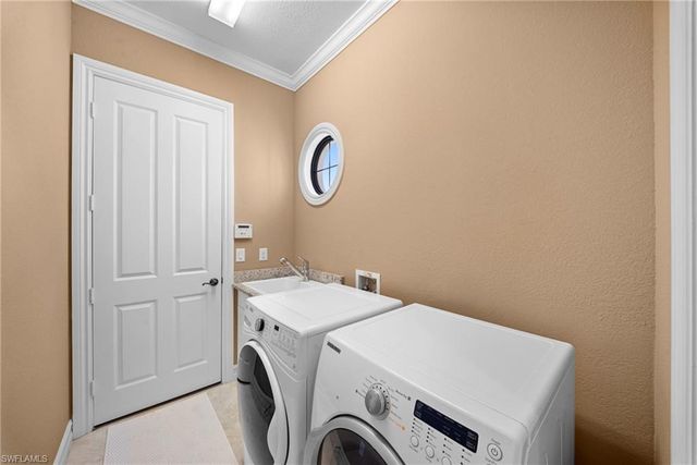 6347 Serano WAY, Naples, FL 34113