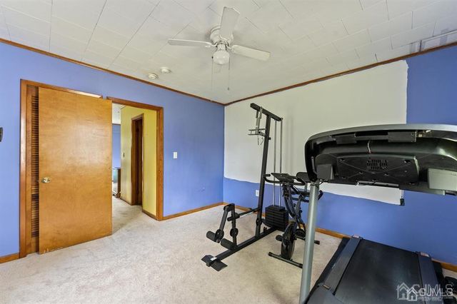 8 Kelly Street, Metuchen, NJ 08840