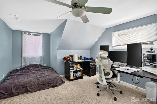 8 Kelly Street, Metuchen, NJ 08840
