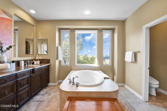 27 Rose Trellis, Irvine, CA 92603