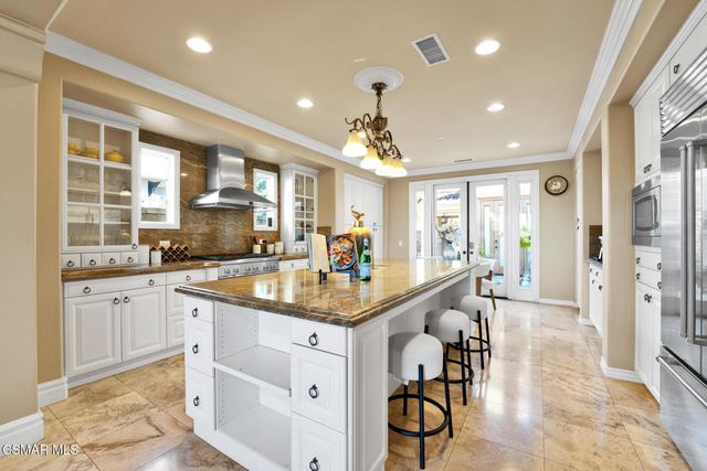 27 Rose Trellis, Irvine, CA 92603