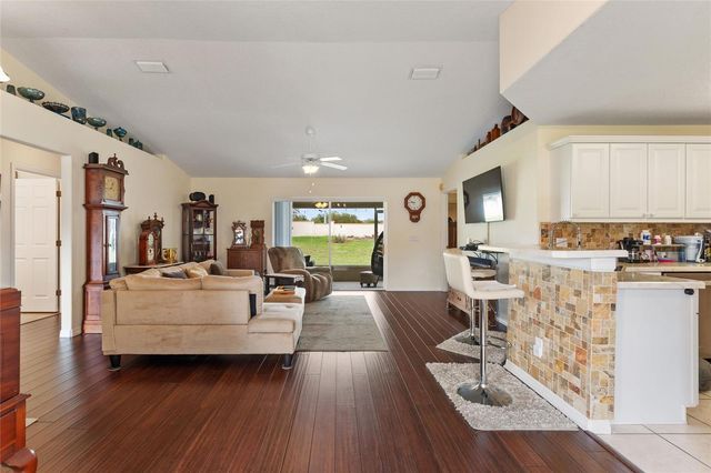 144 MORNING GLORY CIRCLE, Winter Haven, FL 33884