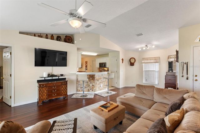 144 MORNING GLORY CIRCLE, Winter Haven, FL 33884