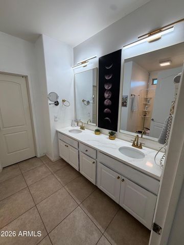 1507 E APOLLO Road, Phoenix, AZ 85042