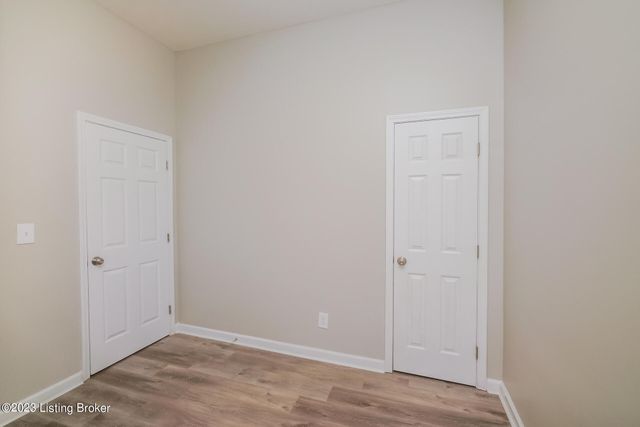 3409 Vermont Ave, Louisville, KY 40211