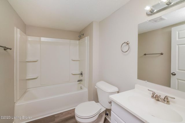 3409 Vermont Ave, Louisville, KY 40211