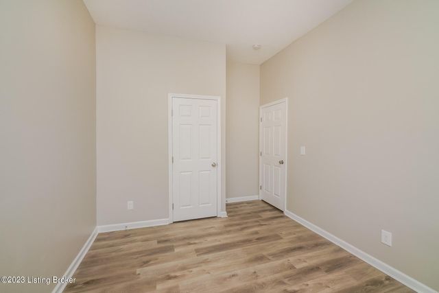 3409 Vermont Ave, Louisville, KY 40211