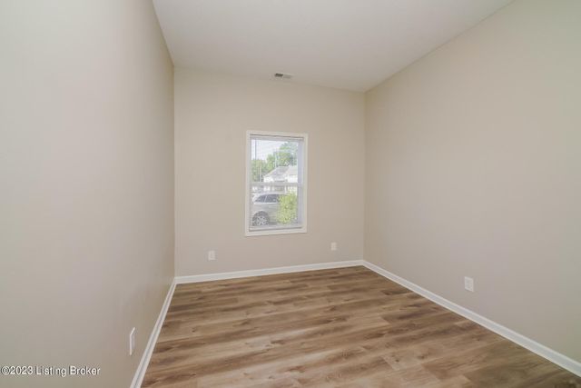 3409 Vermont Ave, Louisville, KY 40211