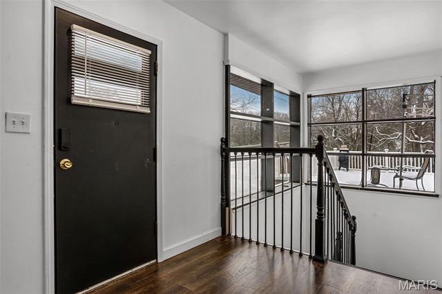 28 Oakleigh Drive, Belleville, IL 62223