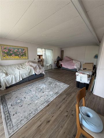 171 PARADISE N, Leesburg, FL 34788