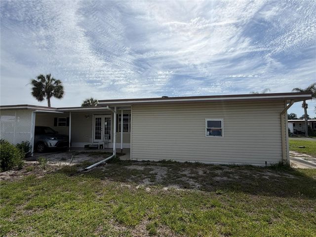 171 PARADISE N, Leesburg, FL 34788