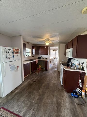 171 PARADISE N, Leesburg, FL 34788