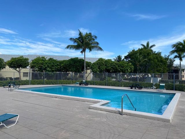 1149 Independence Trl 1149H, Homestead, FL 33034