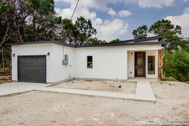 1491 Winding Creek Trail, Spring Branch, TX 78070