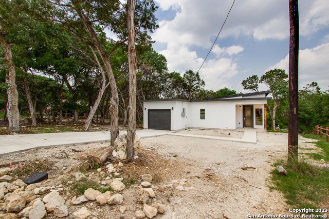 1491 Winding Creek Trail, Spring Branch, TX 78070