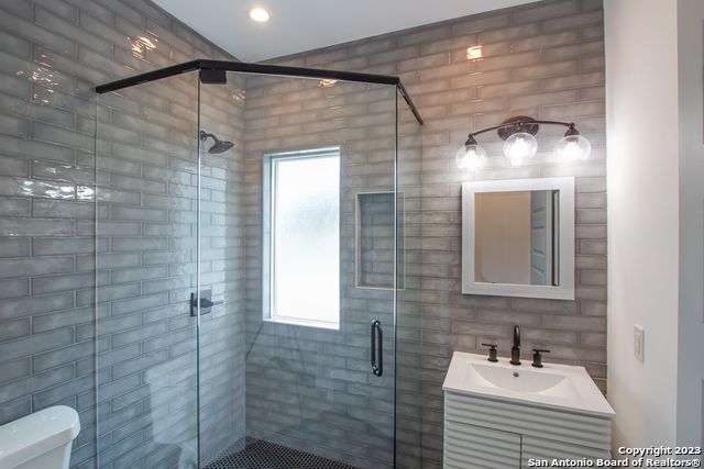 1491 Winding Creek Trail, Spring Branch, TX 78070