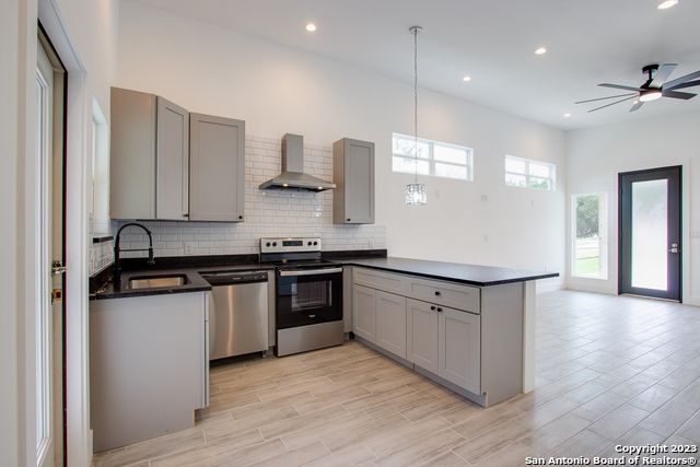 1491 Winding Creek Trail, Spring Branch, TX 78070