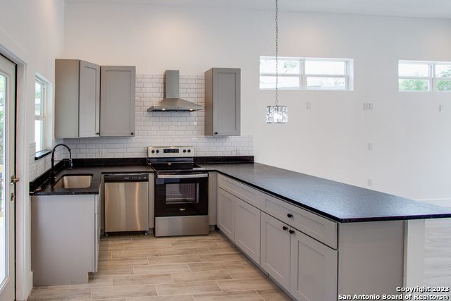 1491 Winding Creek Trail, Spring Branch, TX 78070