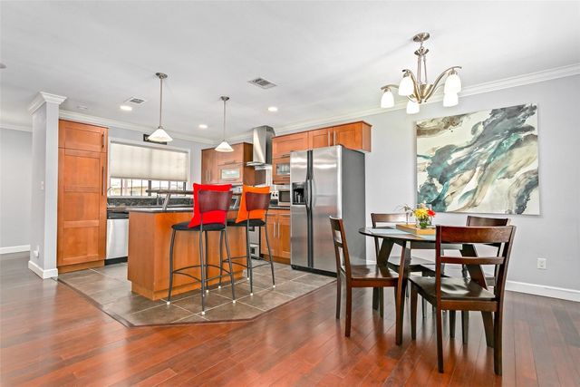 3314 Douglas Avenue 202, Dallas, TX 75219