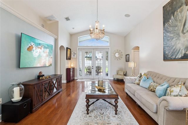 9943 HERON POINTE DRIVE, Orlando, FL 32832