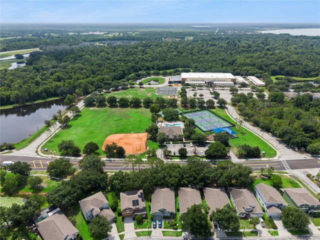 9943 HERON POINTE DRIVE, Orlando, FL 32832