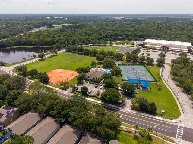 9943 HERON POINTE DRIVE, Orlando, FL 32832