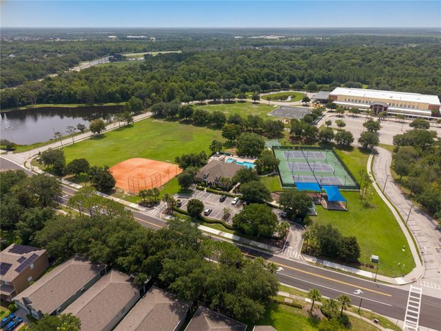 9943 HERON POINTE DRIVE, Orlando, FL 32832