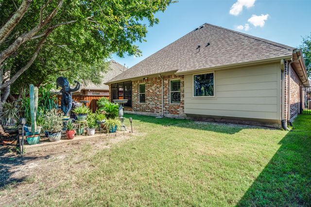 5604 Hummingbird Lane, Fairview, TX 75069