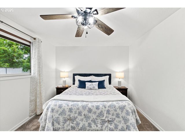 1617 BELMONT Ave, Albany, OR 97321
