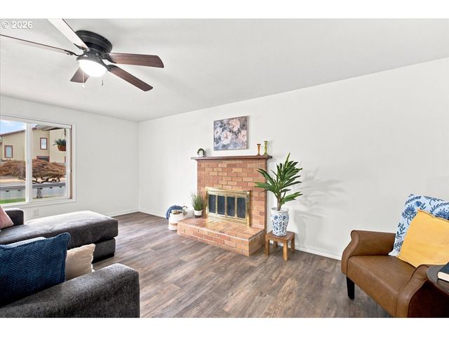 1617 BELMONT Ave, Albany, OR 97321