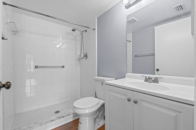 1010 Green Pine Boulevard E1, West Palm Beach, FL 33409