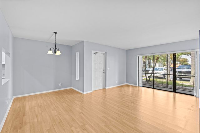 1010 Green Pine Boulevard E1, West Palm Beach, FL 33409