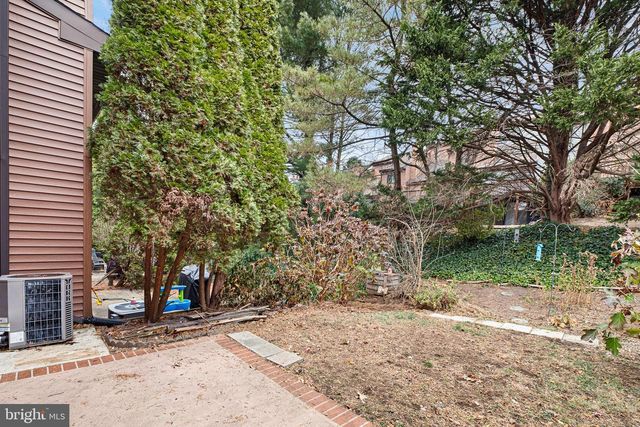 5552 DORAL DR, Wilmington, DE 19808