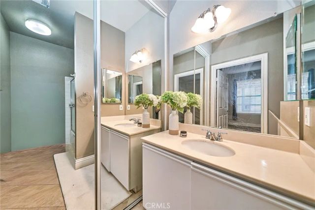 10824 Sabre hill Dr 194, San Diego, CA 92128